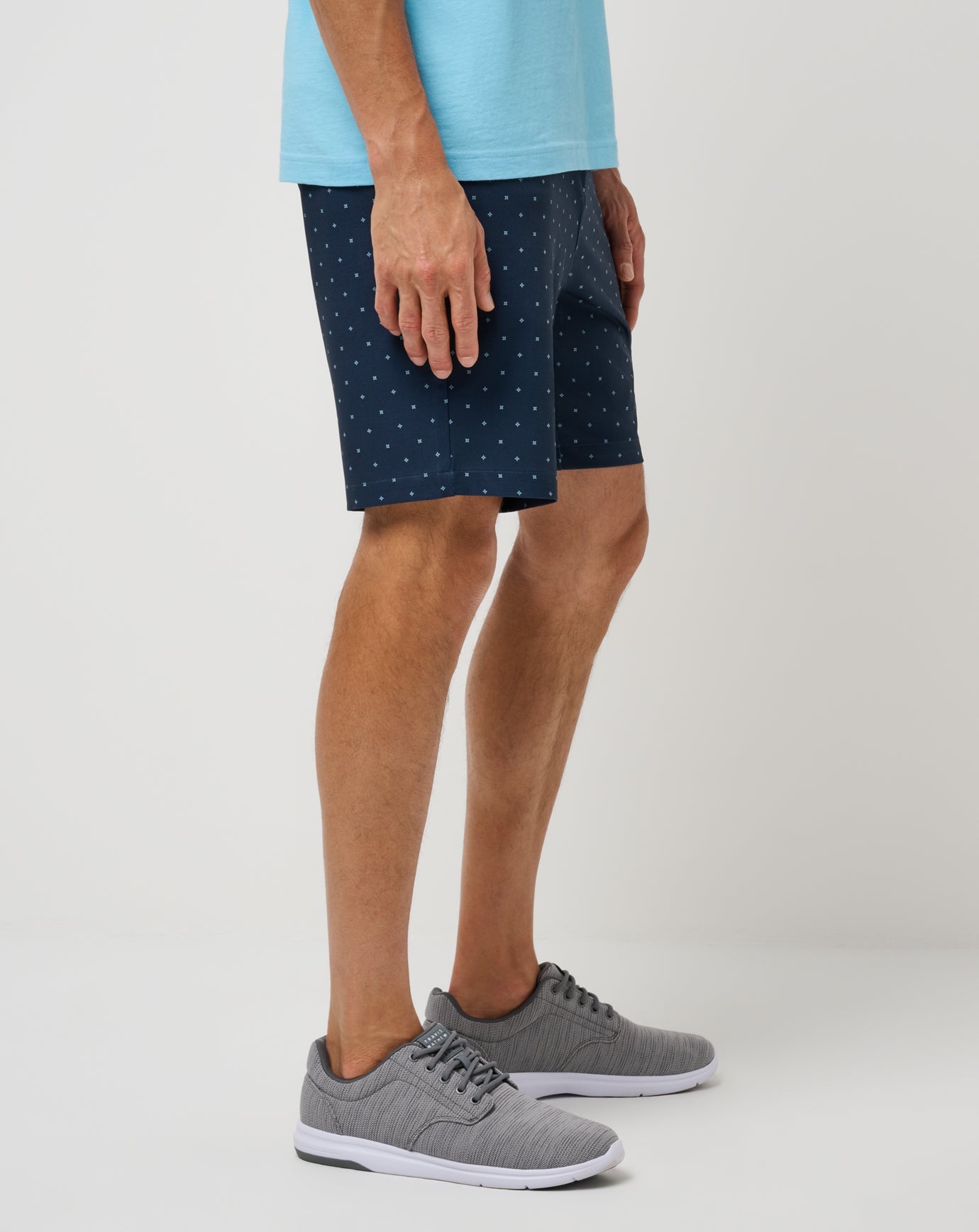 Travis Mathew Standing Stones Short 9In