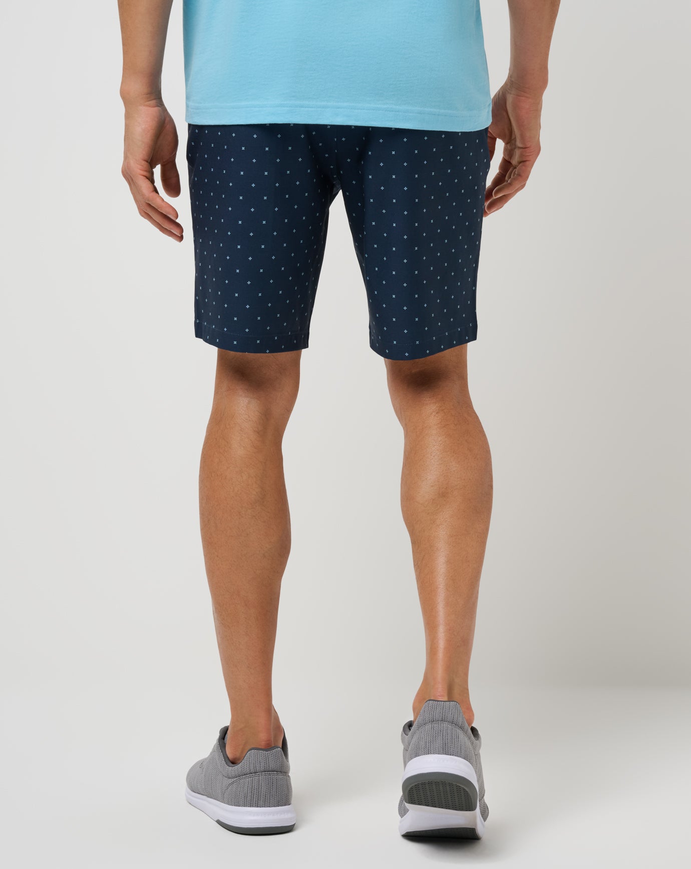 Travis Mathew Standing Stones Short 9In