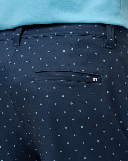 Travis Mathew Standing Stones Short 9In