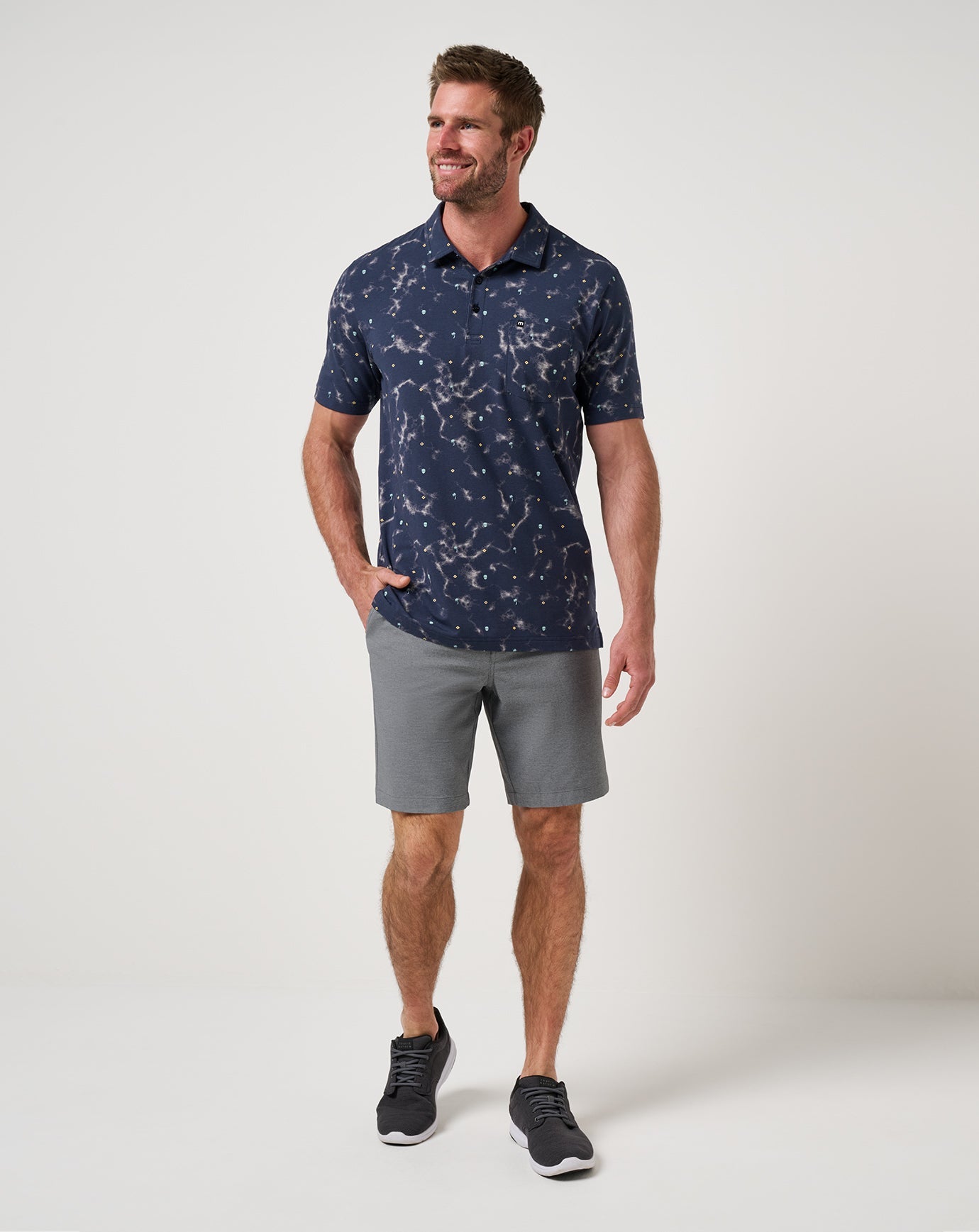 Travis Mathew Call An Audible Short 9In