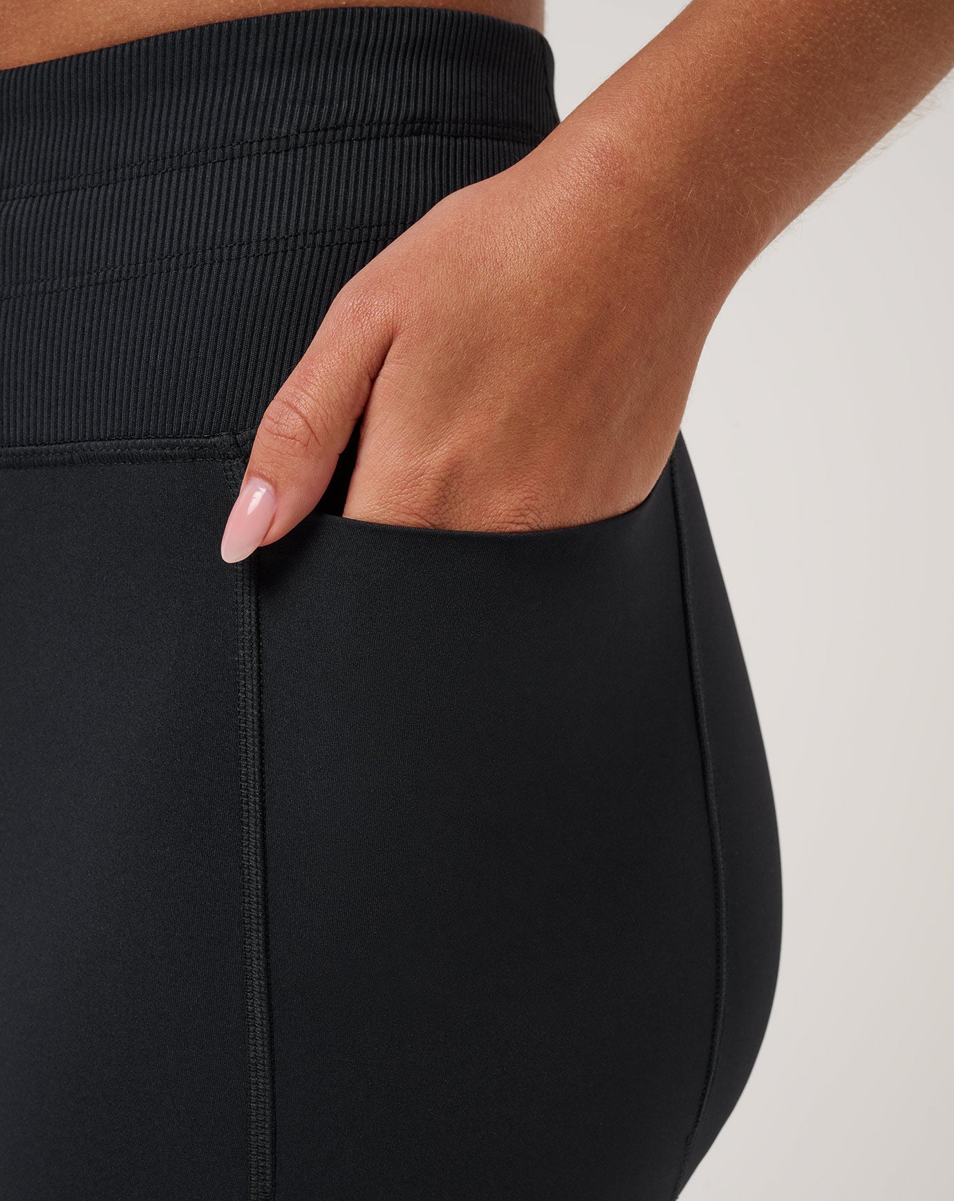 Travis Mathew Moveknit Tie Bonded Legging