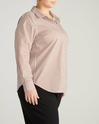 Universal Standard Elbe Stretch Poplin Shirt Classic Fit - Allspice/White Stripe