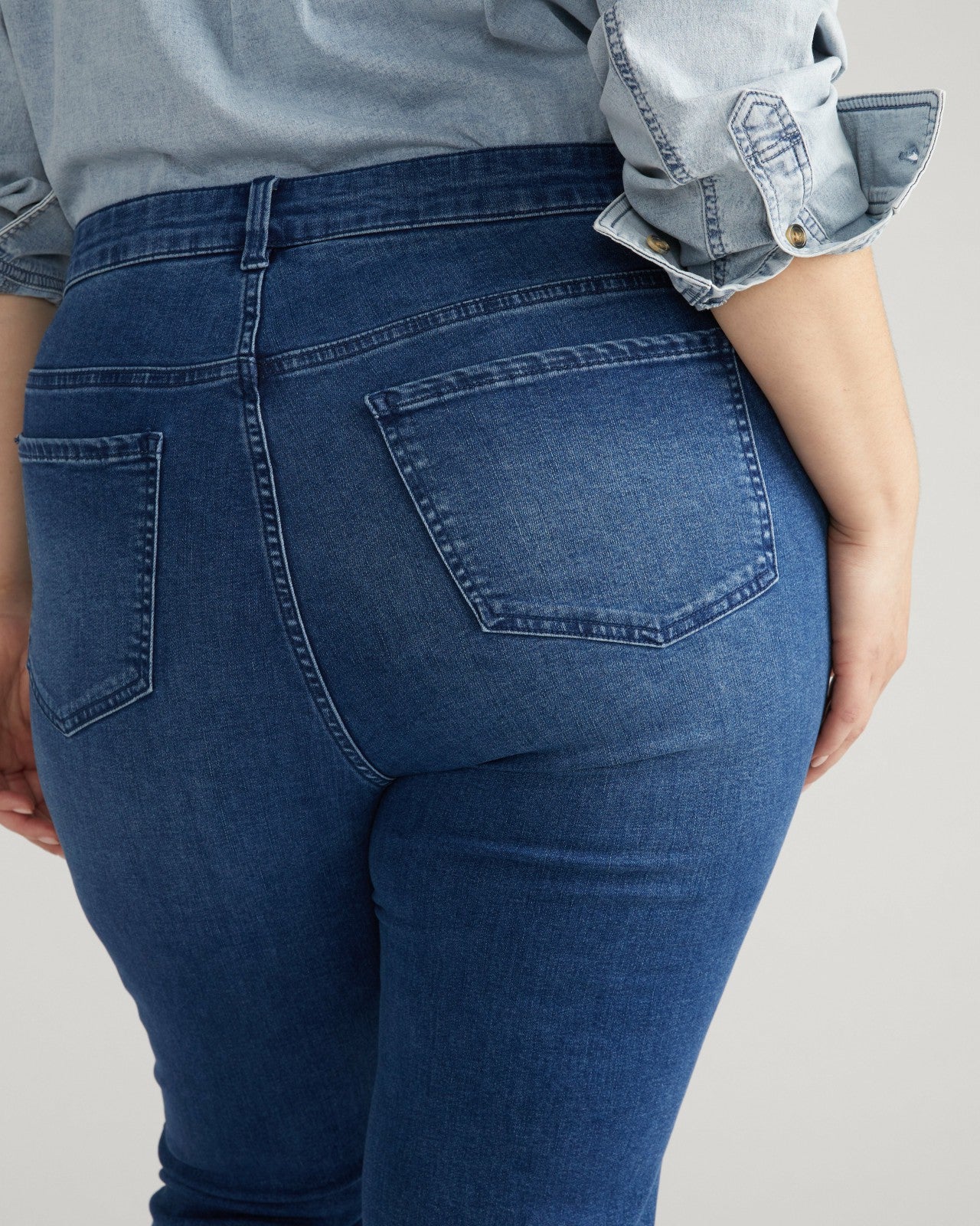 Universal Standard Seine High Rise Skinny Jeans 30 Inch - True Blue