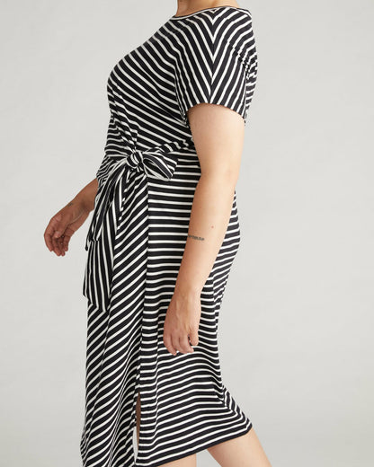 Universal Standard Crescent Breton Stripe Knot Dress - Black/White Stripe