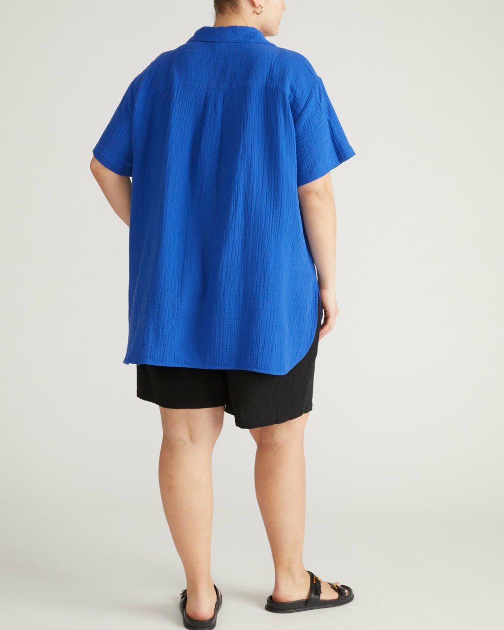 Universal Standard Luxe Cotton Gauze Beach Shirt - Ultramarine