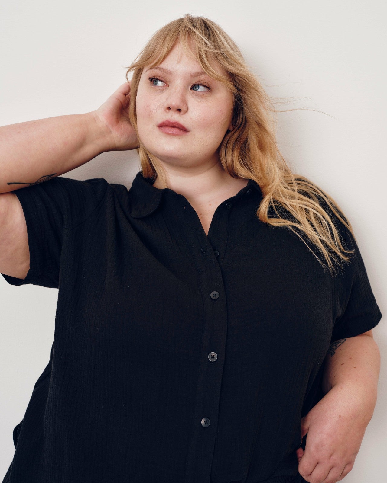 Universal Standard Luxe Cotton Gauze Beach Shirt - Black