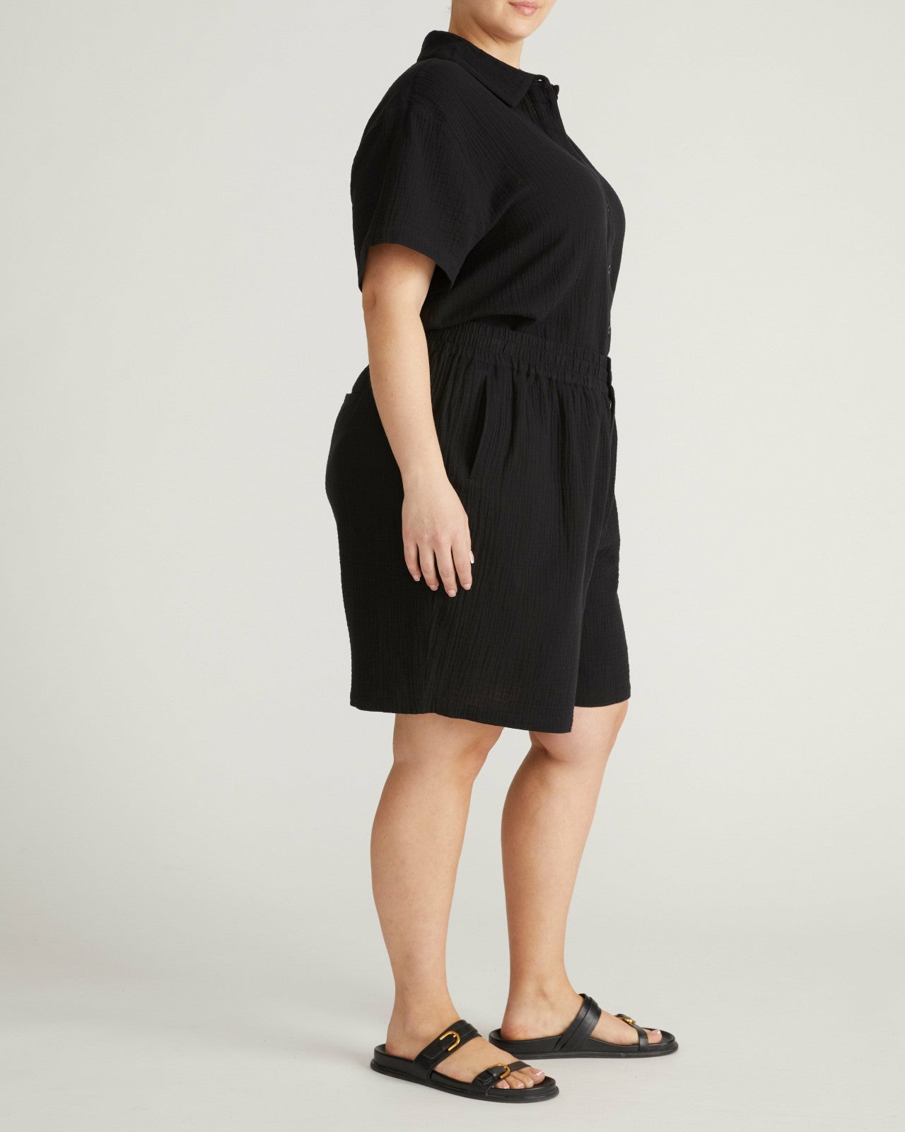 Universal Standard Luxe Cotton Gauze Beach Short - Black