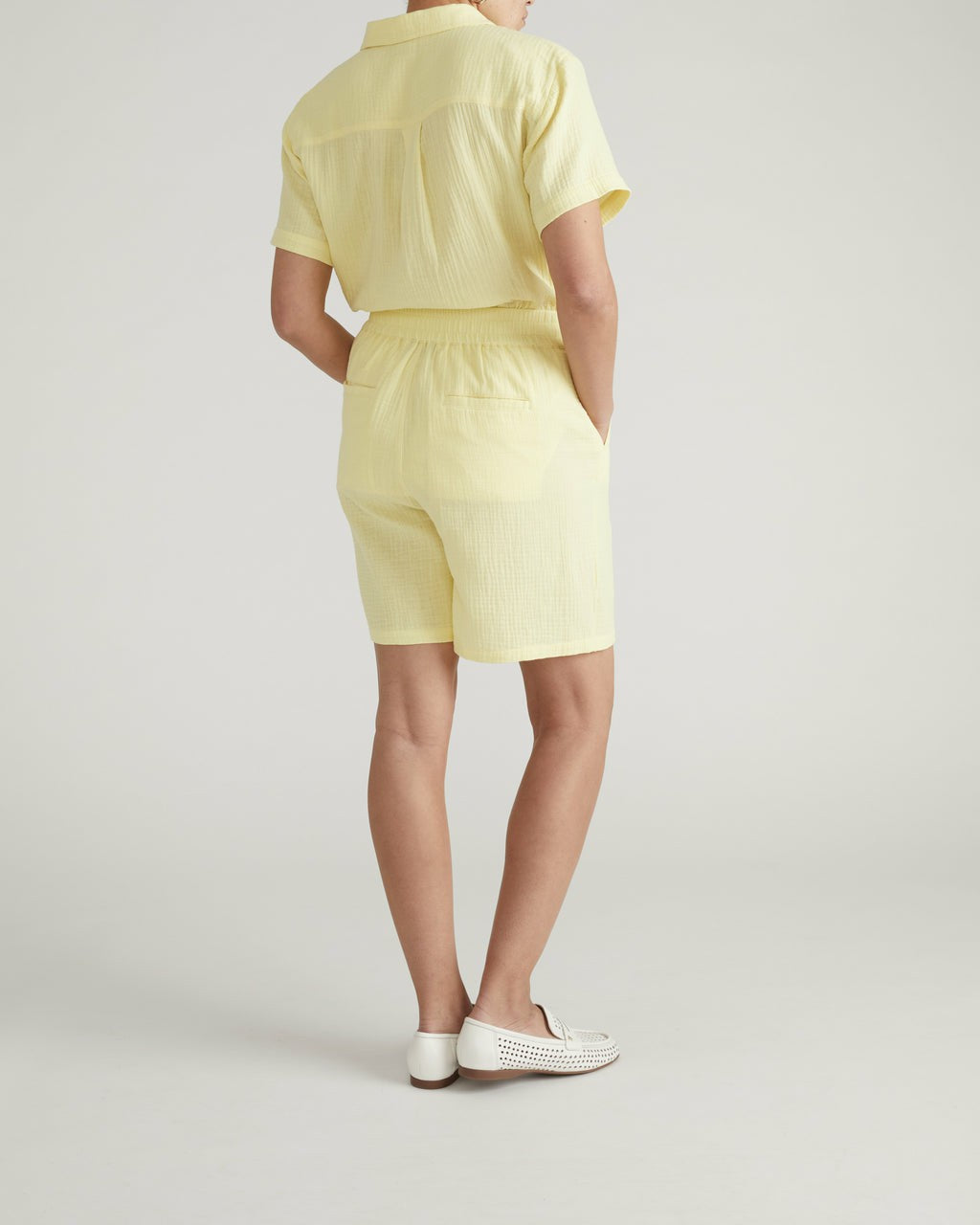 Universal Standard Luxe Cotton Gauze Beach Short - Pale Daffodil