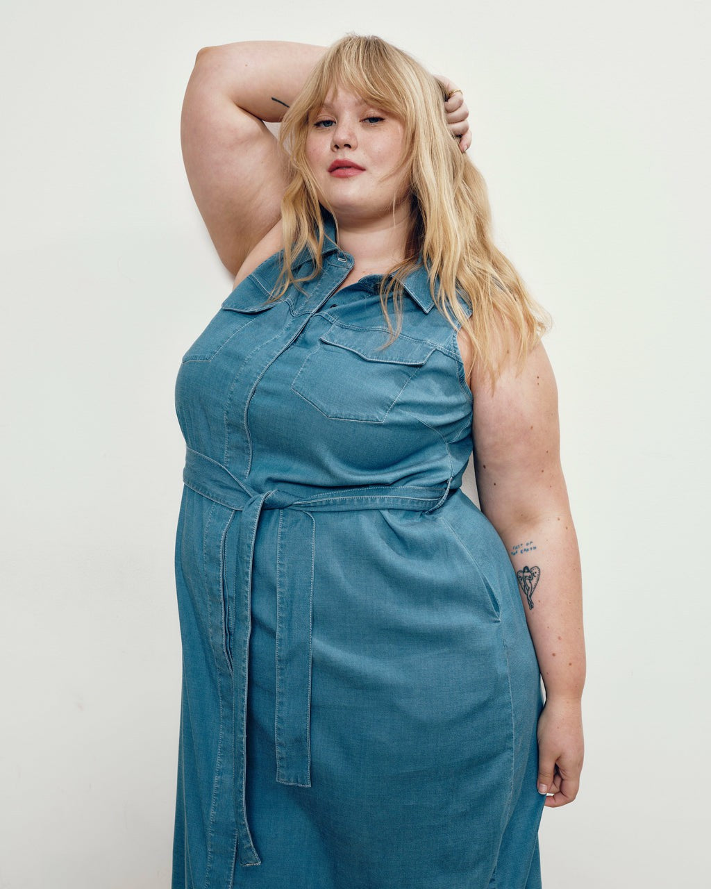 Universal Standard Perfect Tencel Chambray Sleeveless Savannah Shirtdress - Cove Blue