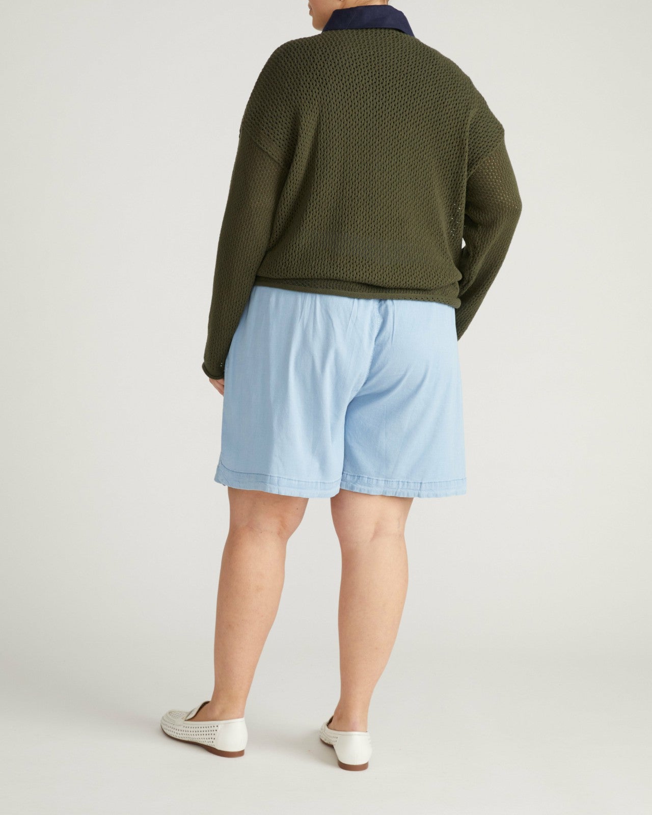 Universal Standard Perfect Tencel Chambray Shorts - Morning Blue