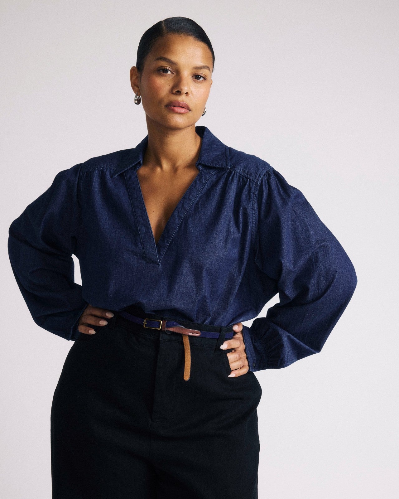 Universal Standard Maisie Cotton Chambray Blouse - Dark Indigo