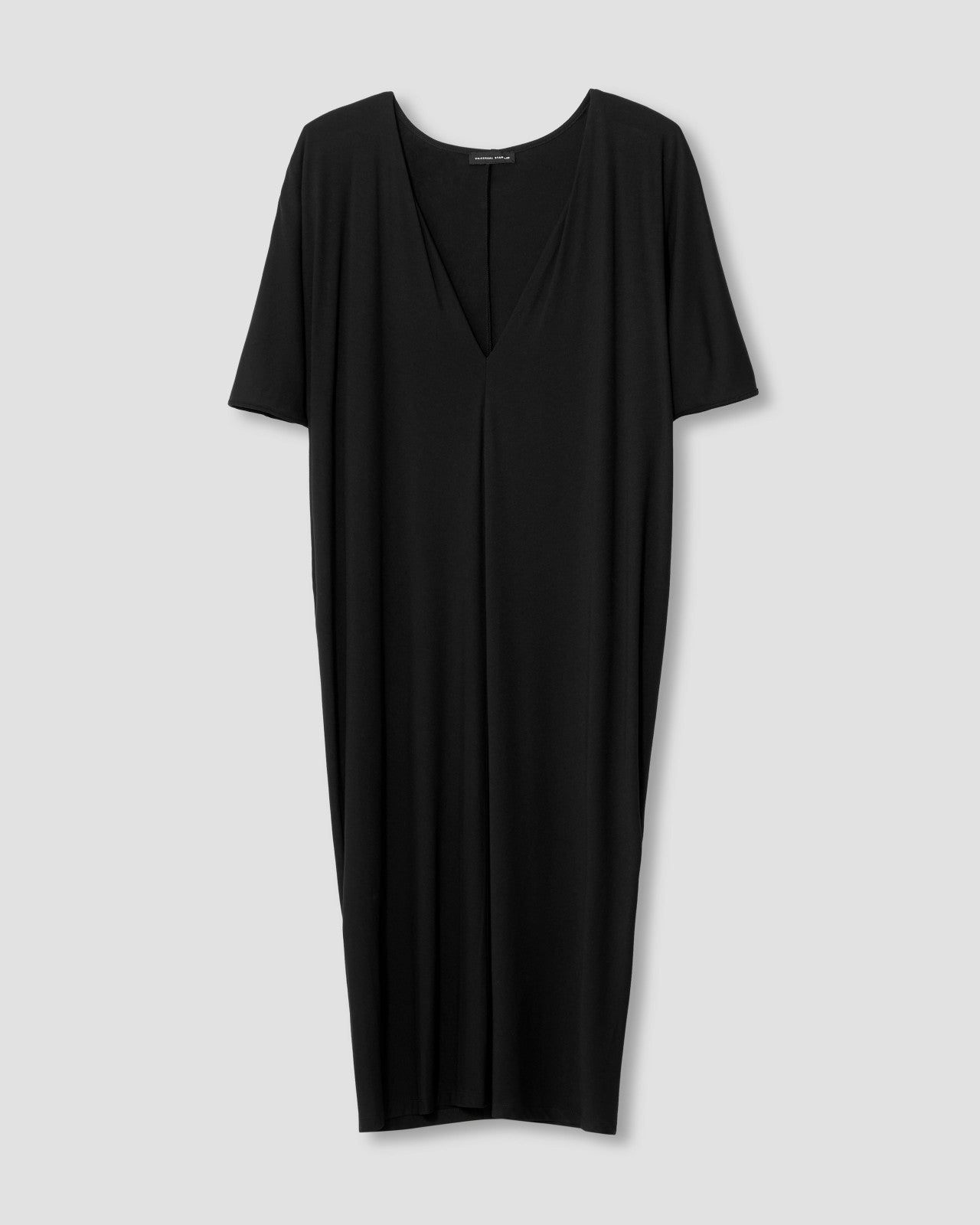 Universal Standard Teresa Liquid Jersey V-Neck Dress - Black