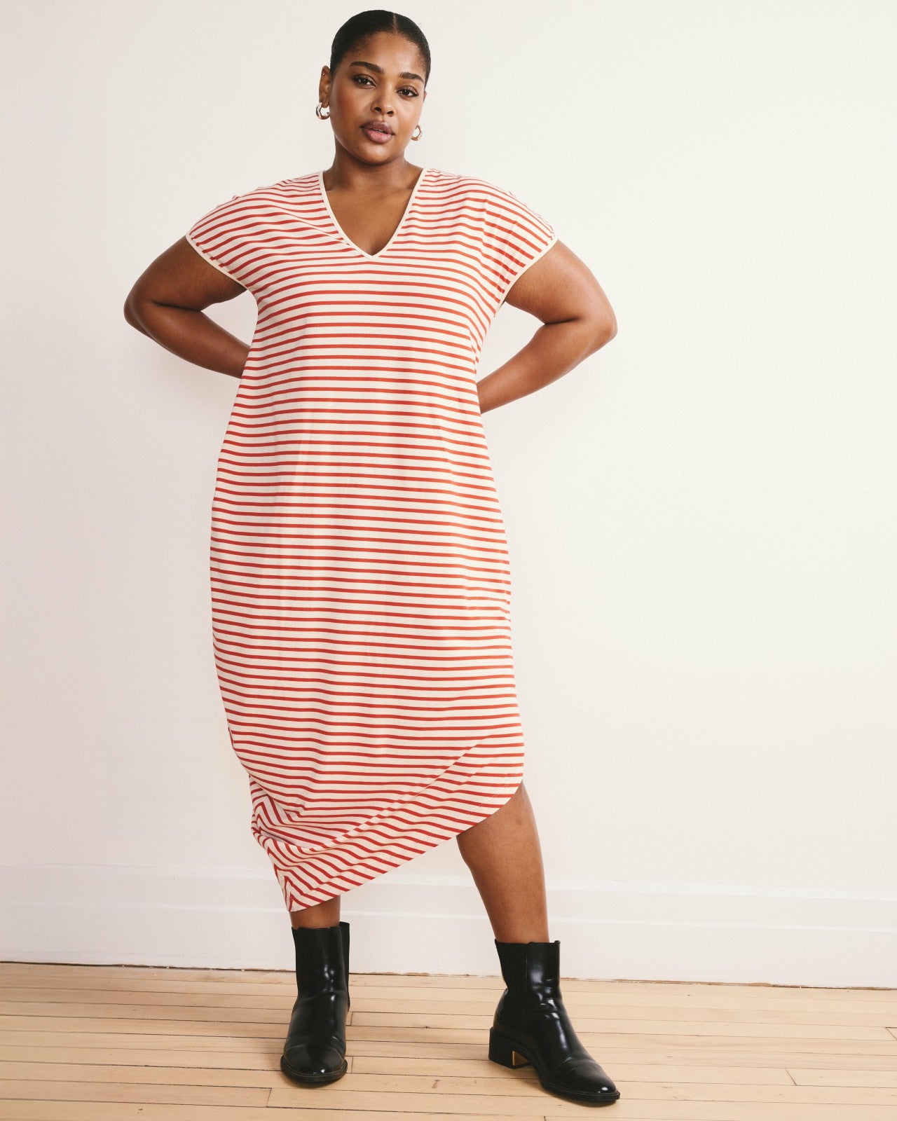 Universal Standard Iconic Geneva V-Neck Dress - Ecru/Poppy Stripe