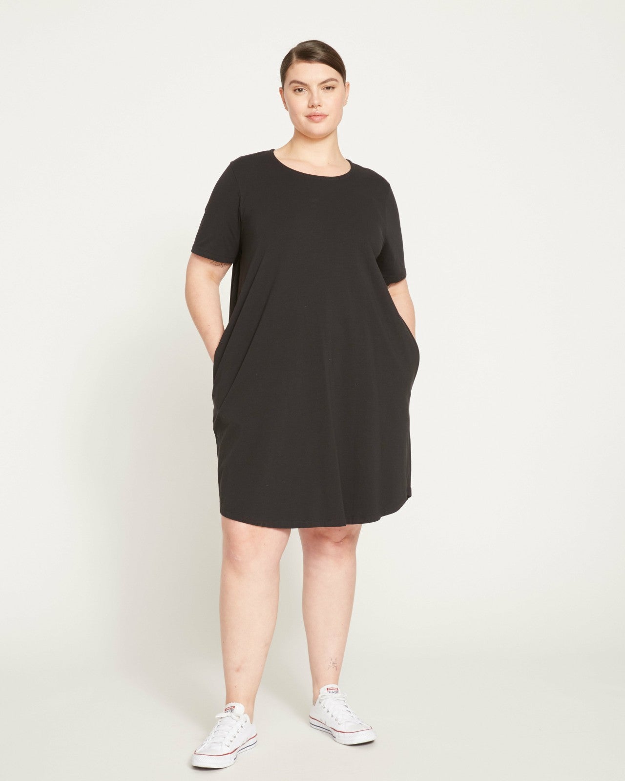 Universal Standard Halie T-Shirt Dress - Black