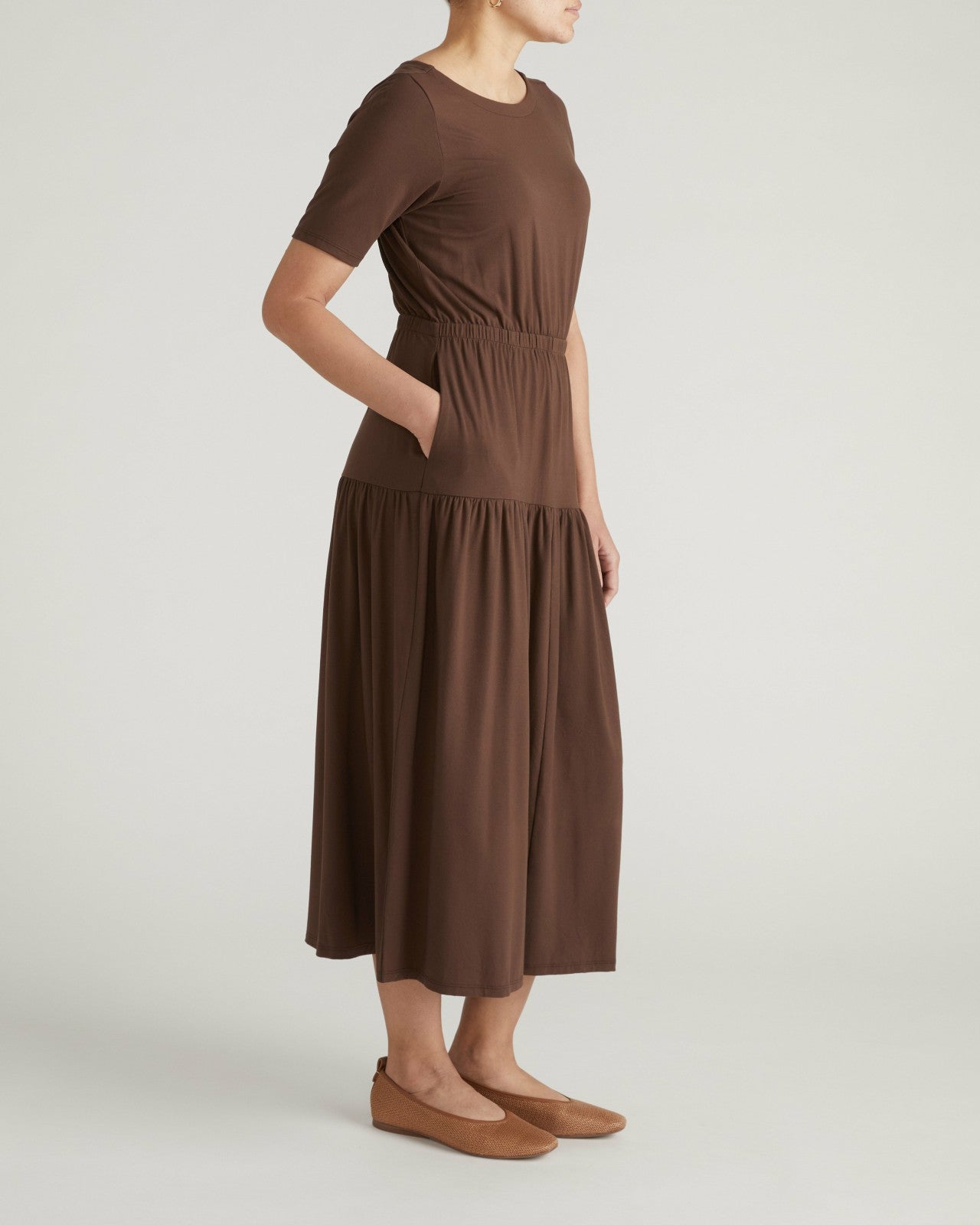 Universal Standard Thea Divine Jersey Midi Dress - Peppercorn
