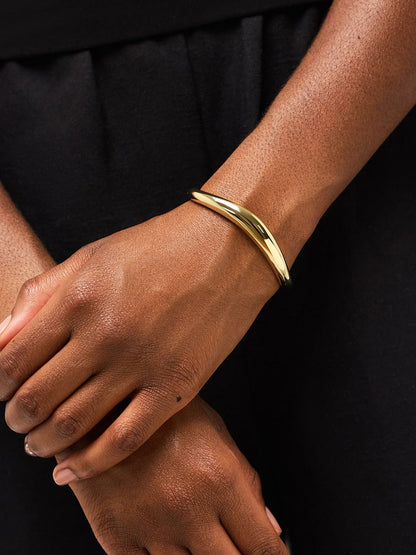 Universal Standard Ana Luisa Gold Bangle Bracelet - Talia