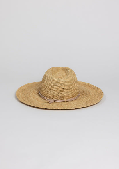 Universal Standard Hat Attack Raffia Crochet Continental