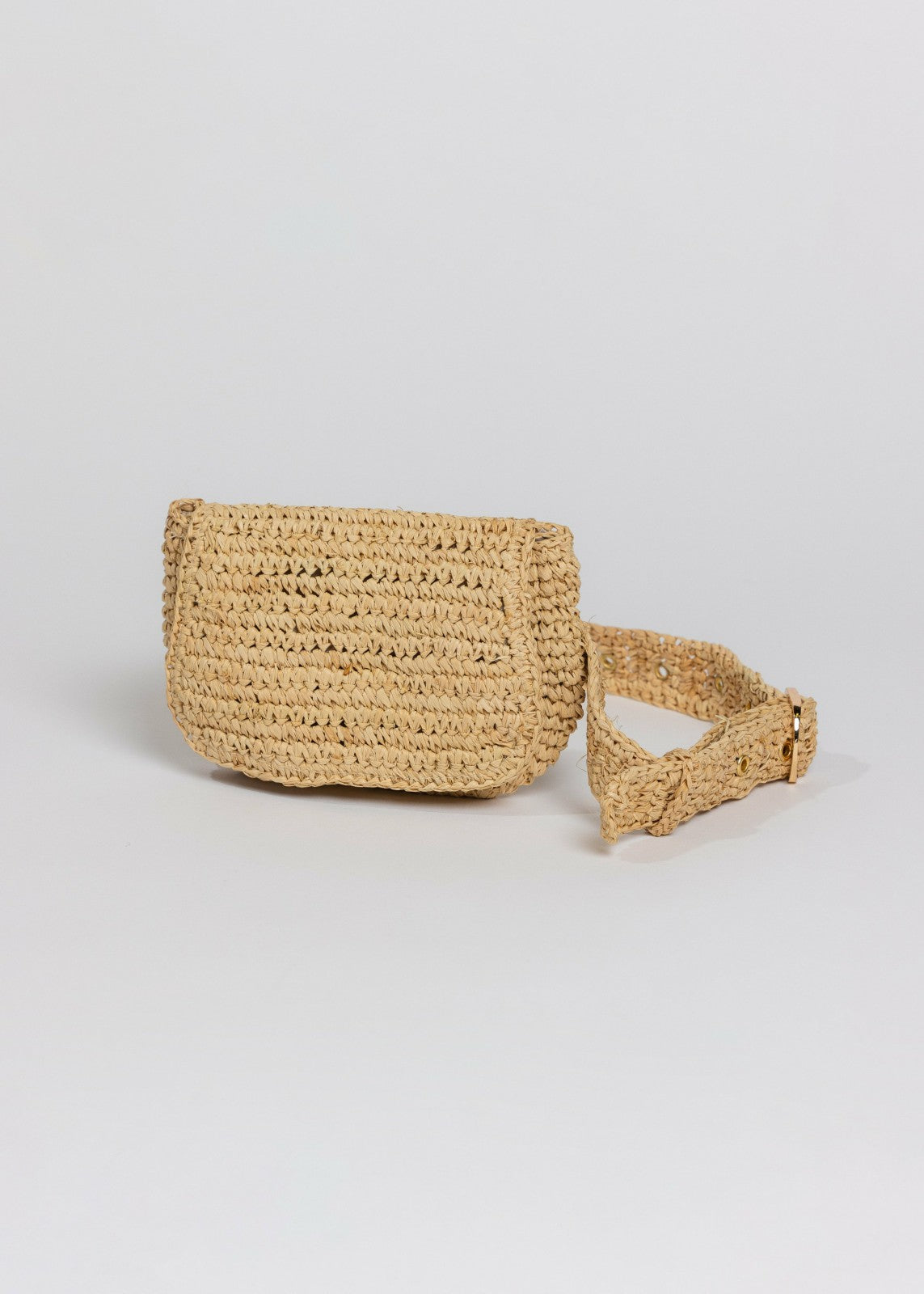 Universal Standard Hat Attack Straw Belt Bag