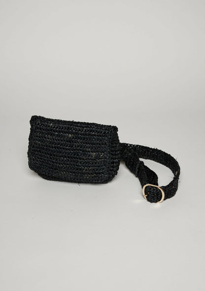 Universal Standard Hat Attack Straw Belt Bag