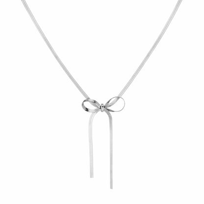 Universal Standard Aurate Herringbone Bow Choker