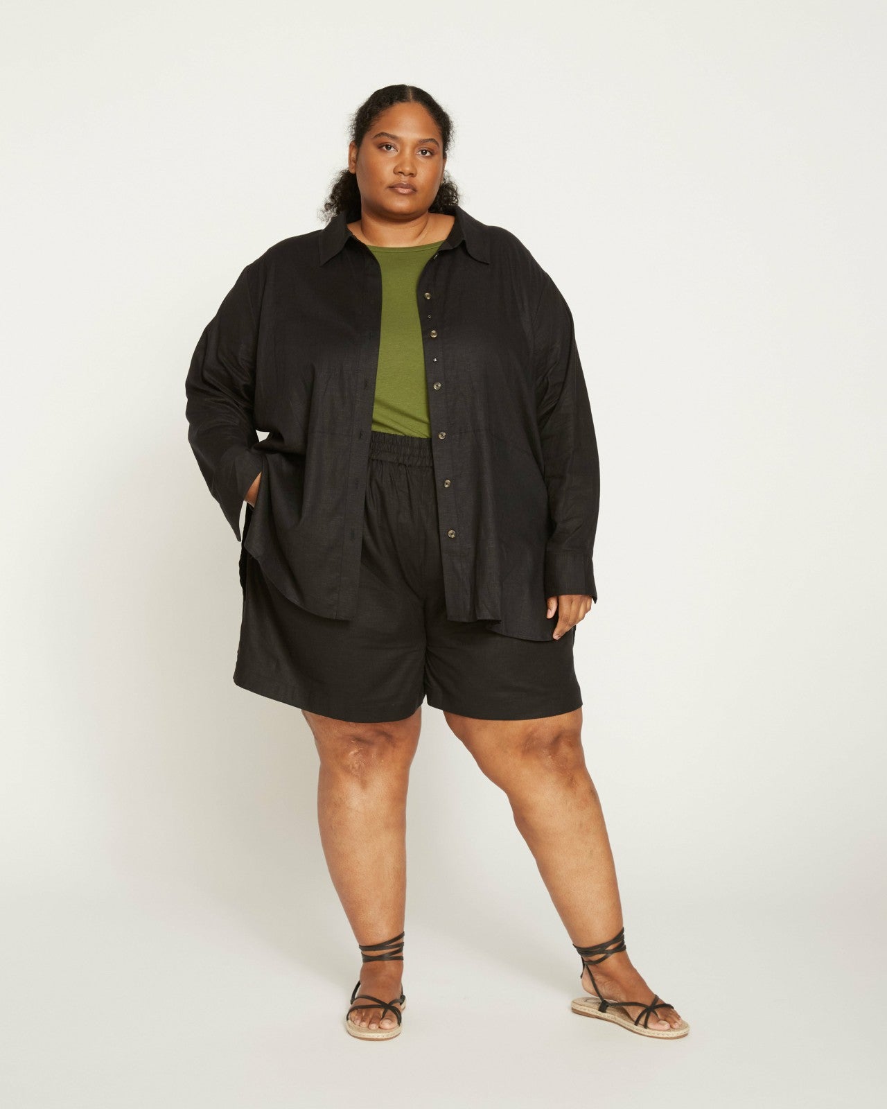Universal Standard Dawn Linen Blend Hi Low Tunic - Black