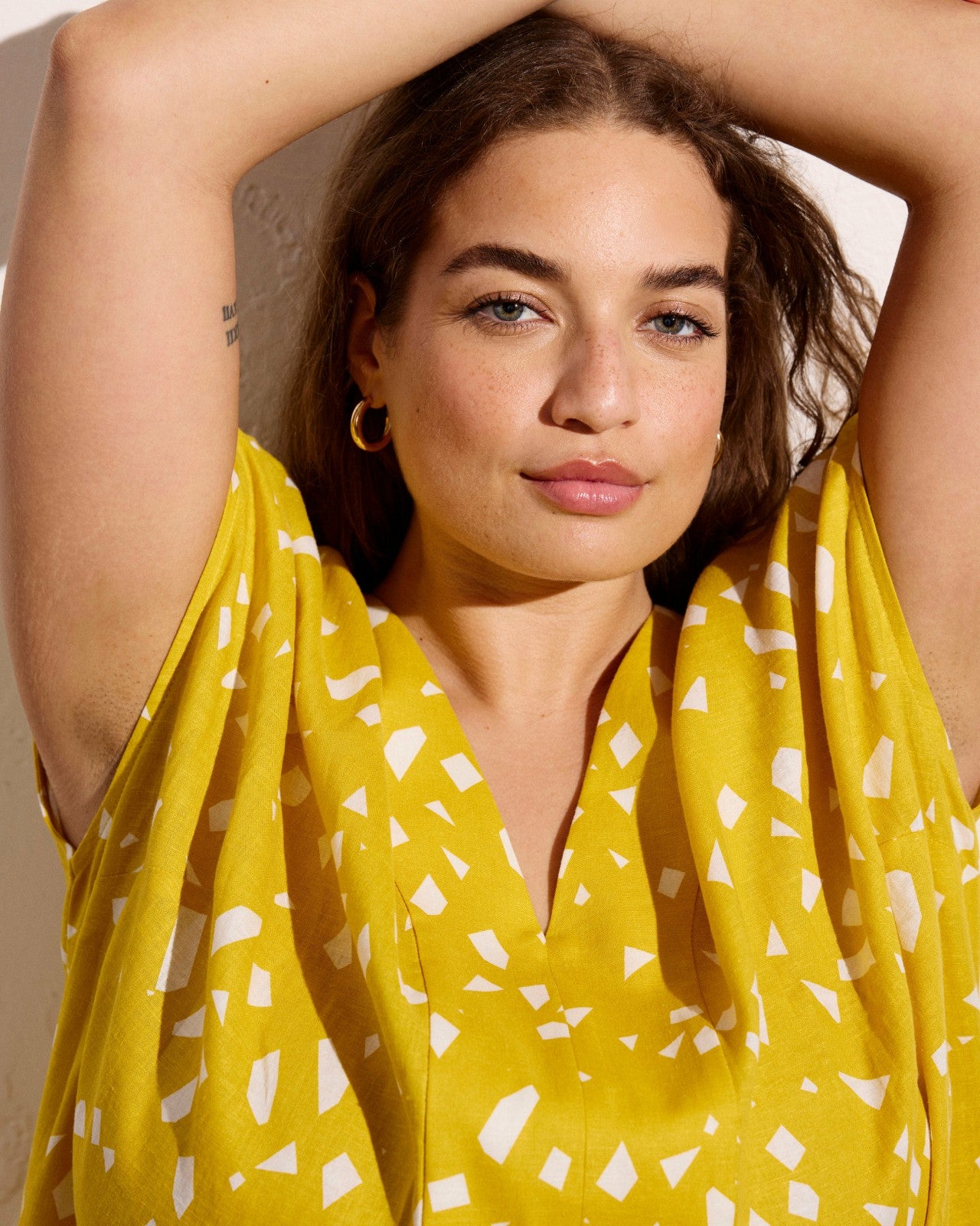 Universal Standard Cabana Linen Blend Kaftan - Yellow Confetti Print