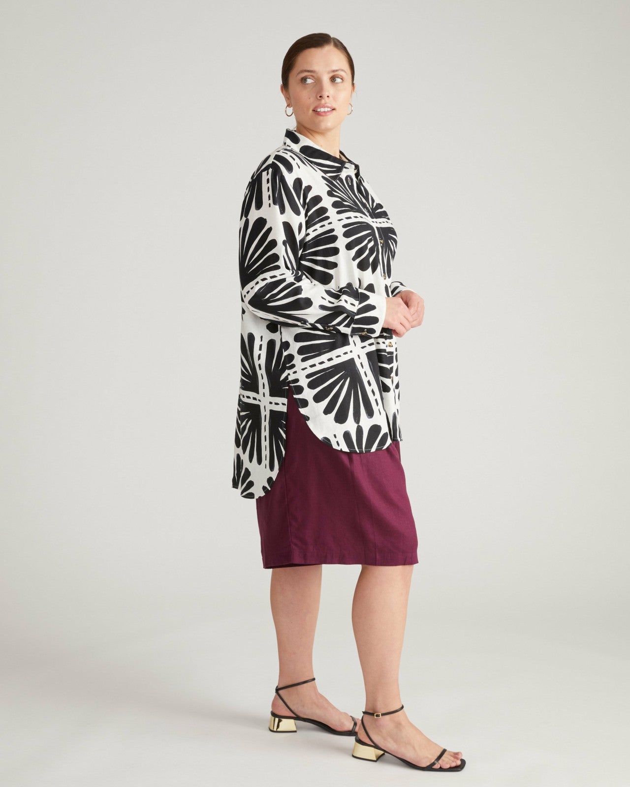 Universal Standard Dawn Linen Blend Hi Low Tunic - Ink Bloom Print