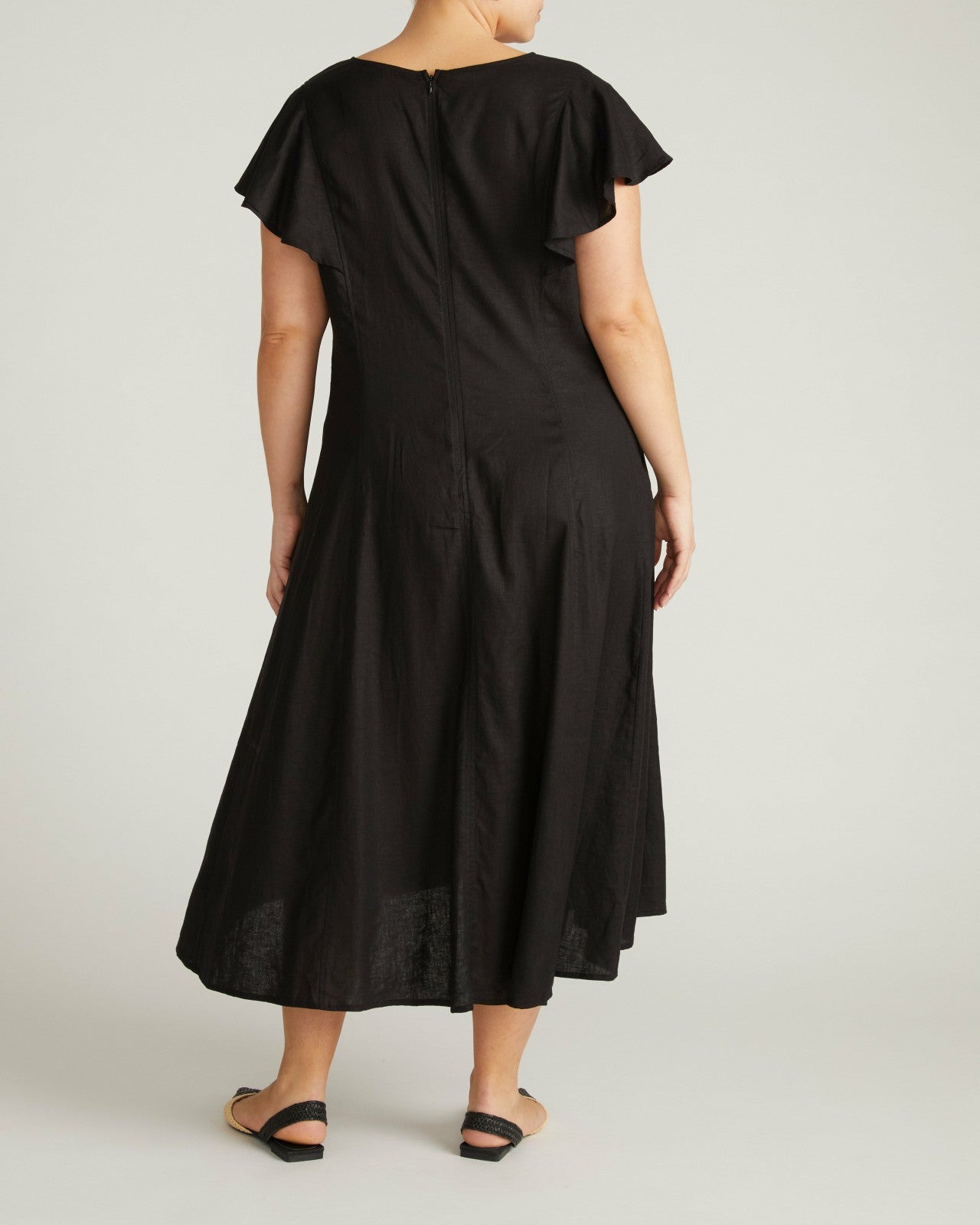 Universal Standard Victoria Linen Blend Dress - Black