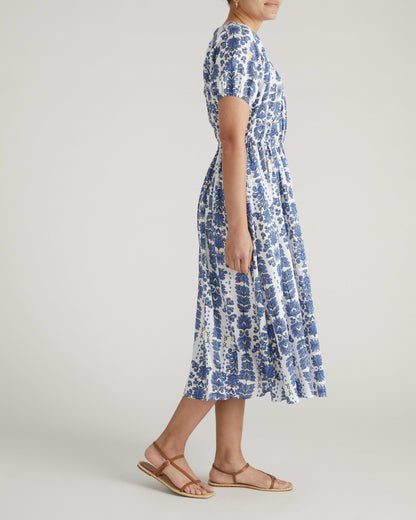 Universal Standard Andrea Linen Blend Dress - Rococo Beach Print