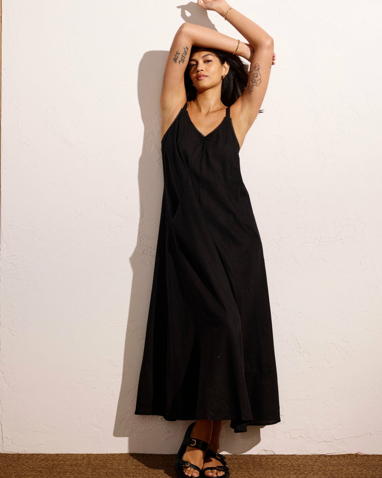 Universal Standard Kite Linen Blend Dress - Black