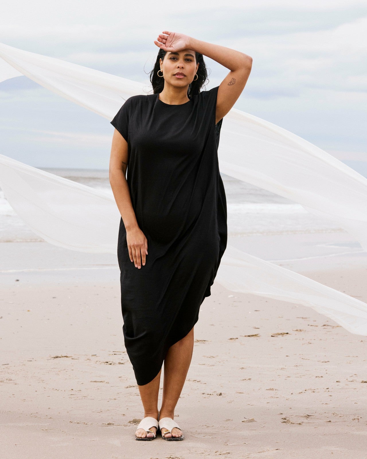 Universal Standard Iconic Stretch Linen Blend Geneva Dress - Black