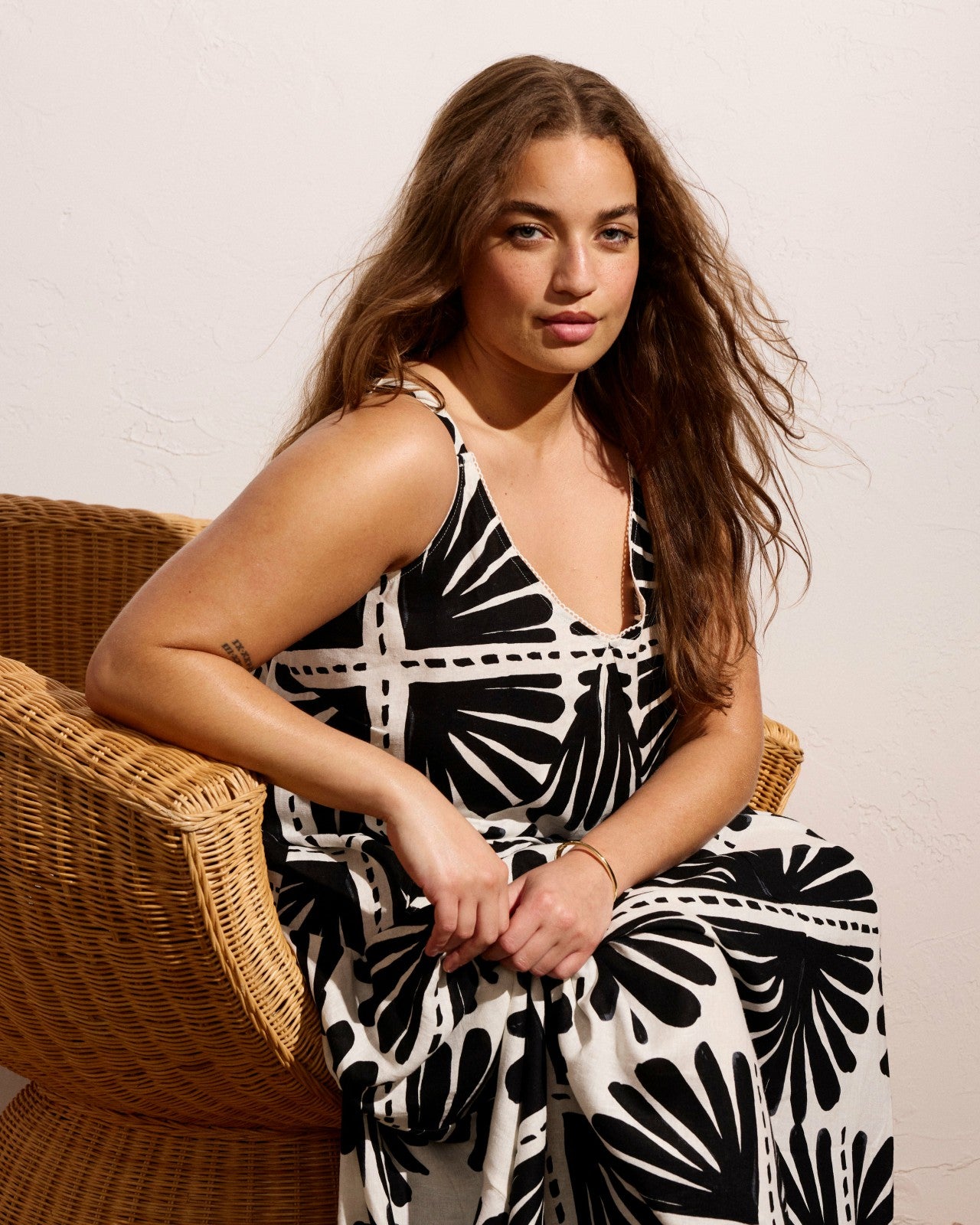 Universal Standard Kite Linen Blend Dress - Ink Bloom Print