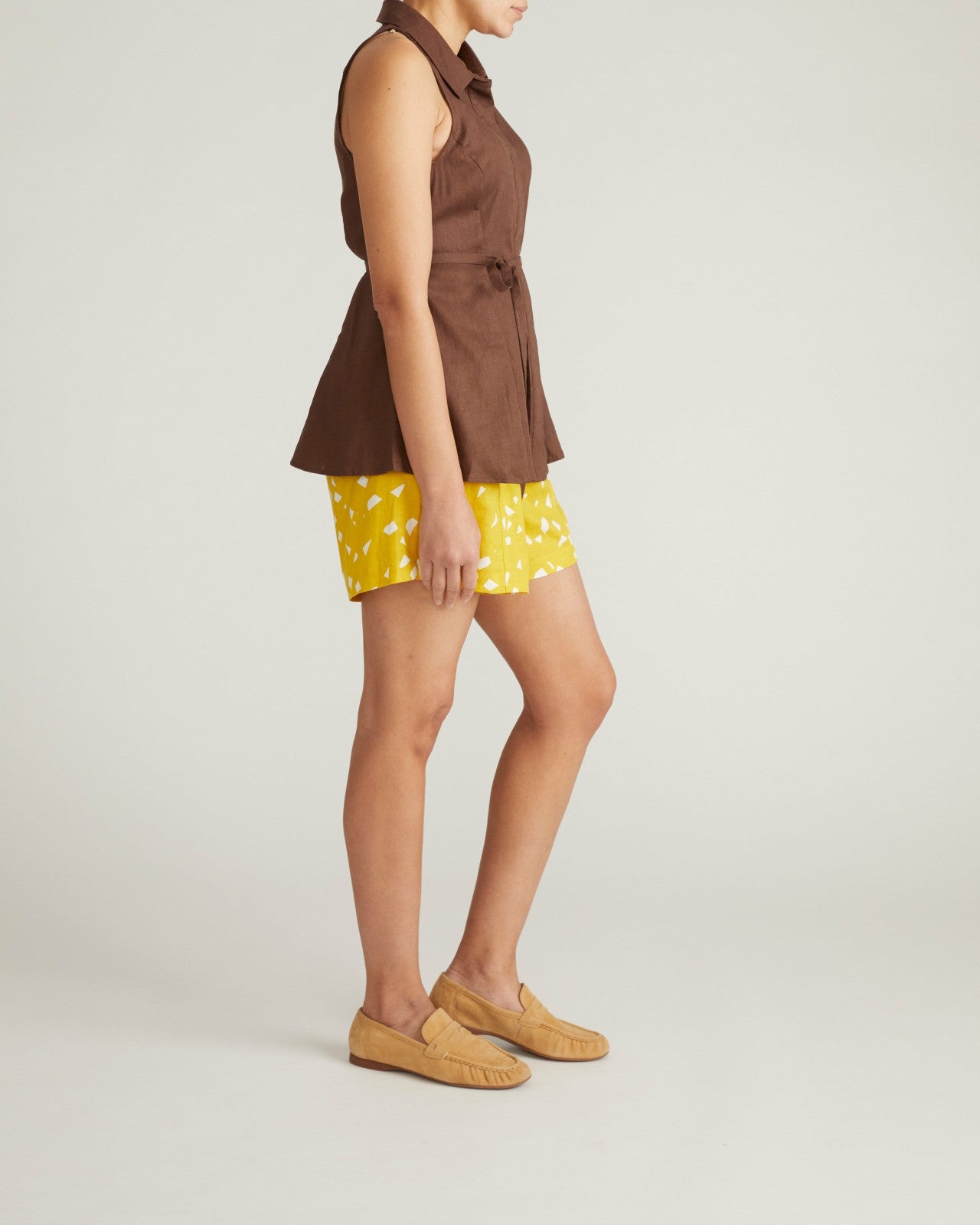 Universal Standard Adelaide Sleeveless Linen Blend Shirt - Peppercorn