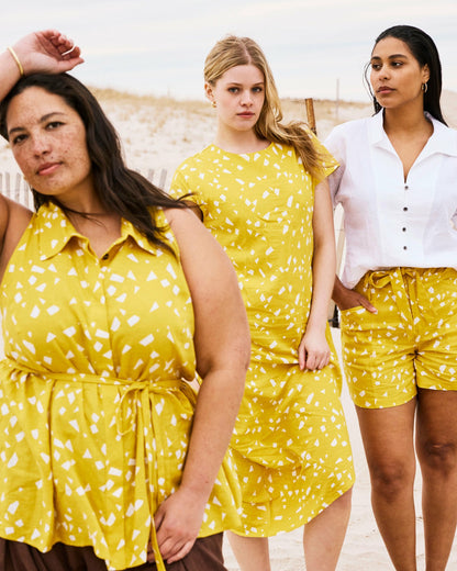 Universal Standard Adelaide Sleeveless Linen Blend Shirt - Yellow Confetti Print