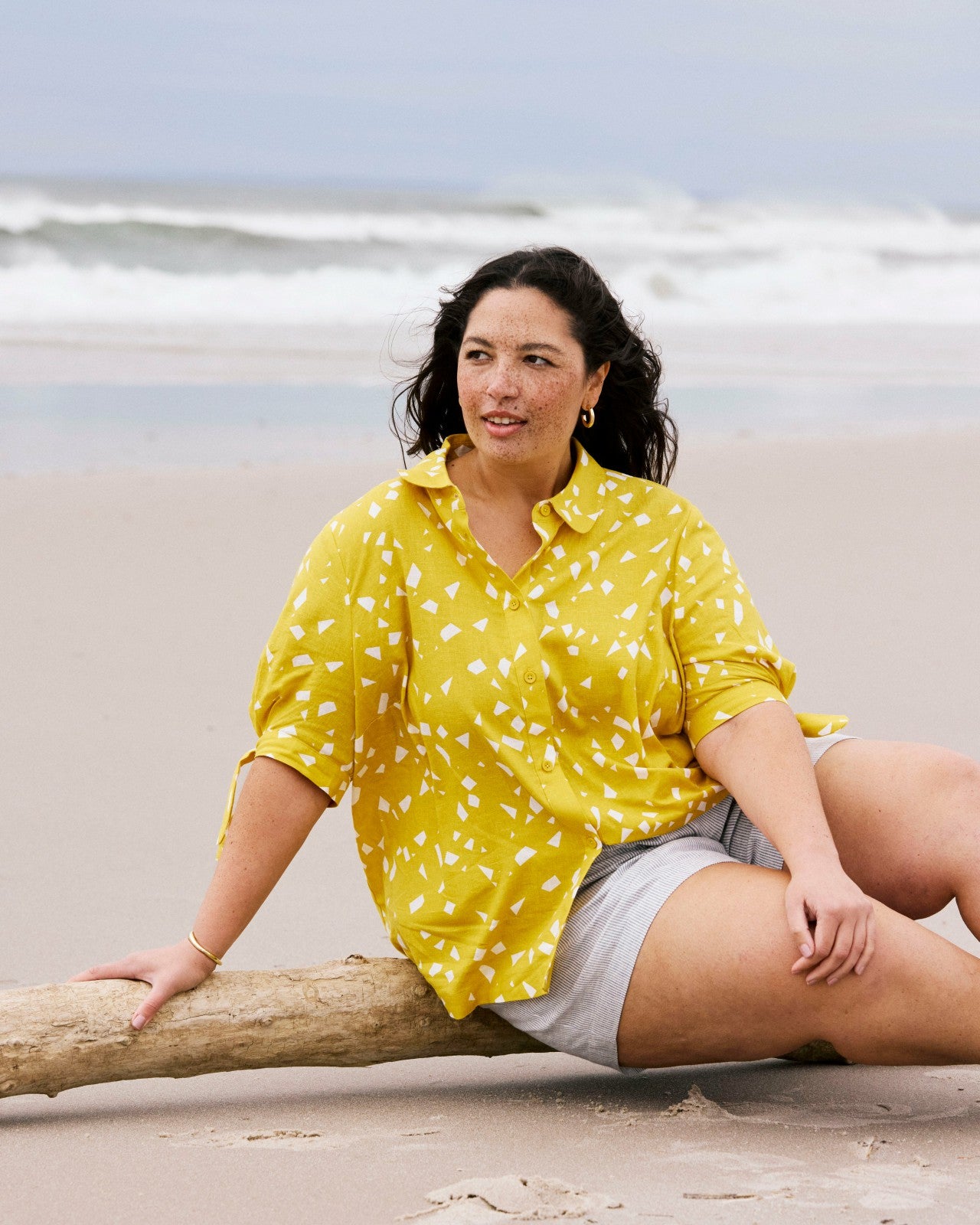 Universal Standard Luisa Short Sleeve Linen Blend Shirt - Yellow Confetti Print