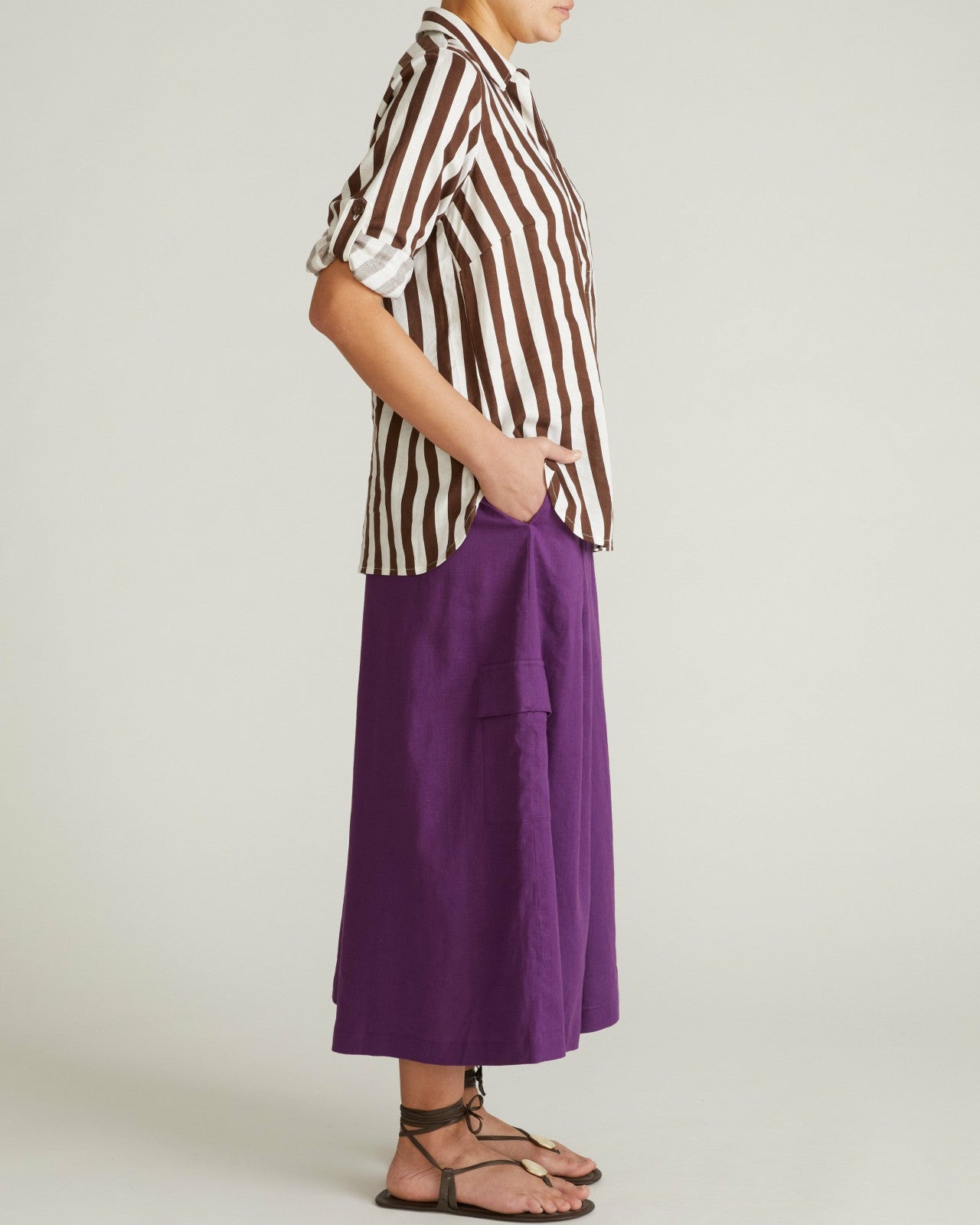 Universal Standard Button Back Linen Blend Polo Shirt - Peppercorn Stripe