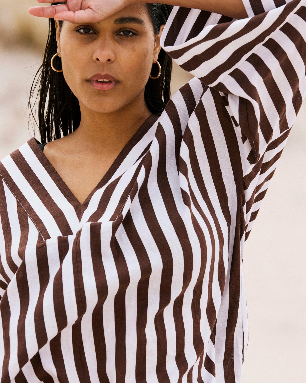 Universal Standard Elio V-Neck Linen Blend Top - Peppercorn Stripe