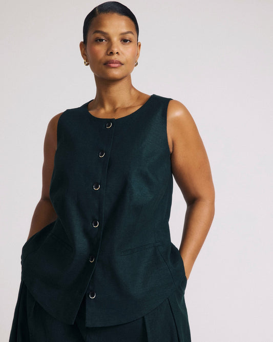 Universal Standard Tamsin Stretch Linen Blend Vest - Forest Green