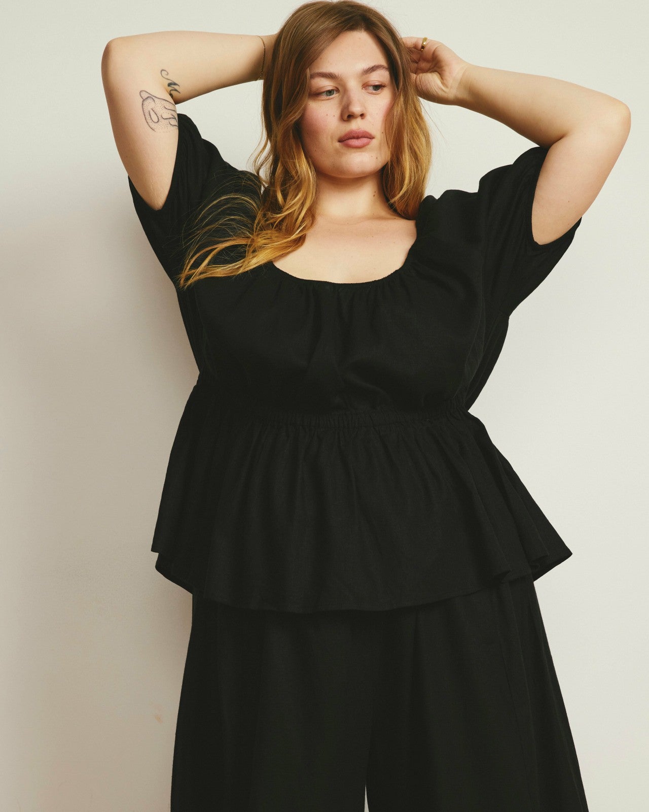 Universal Standard Andrea Peplum Linen Blend Top - Black