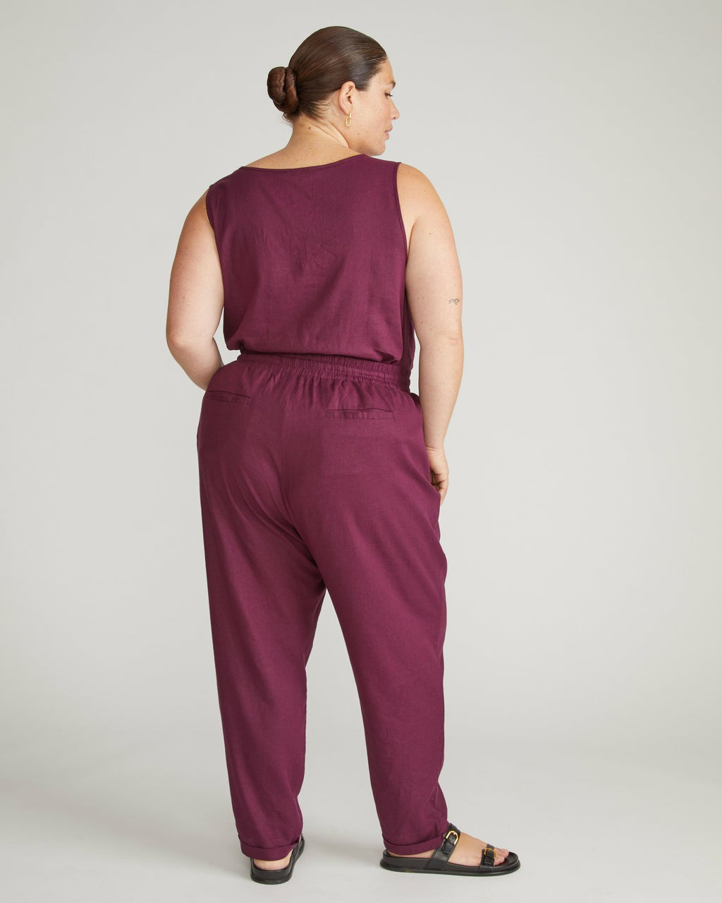 Universal Standard Sayville Linen Blend Drawstring Pant - Acai
