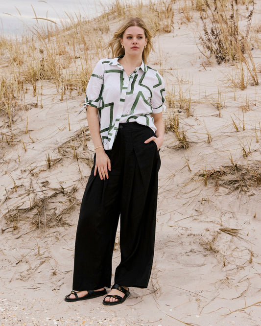 Universal Standard Marley Wide Leg Linen Blend Pants - Black