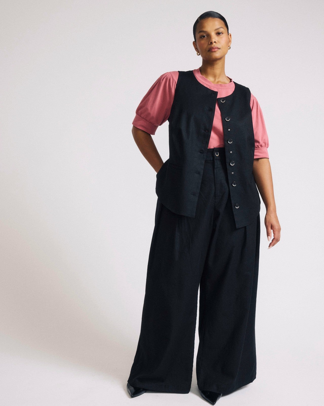 Universal Standard Palais Stretch Linen Blend Wide Leg Pant - Black