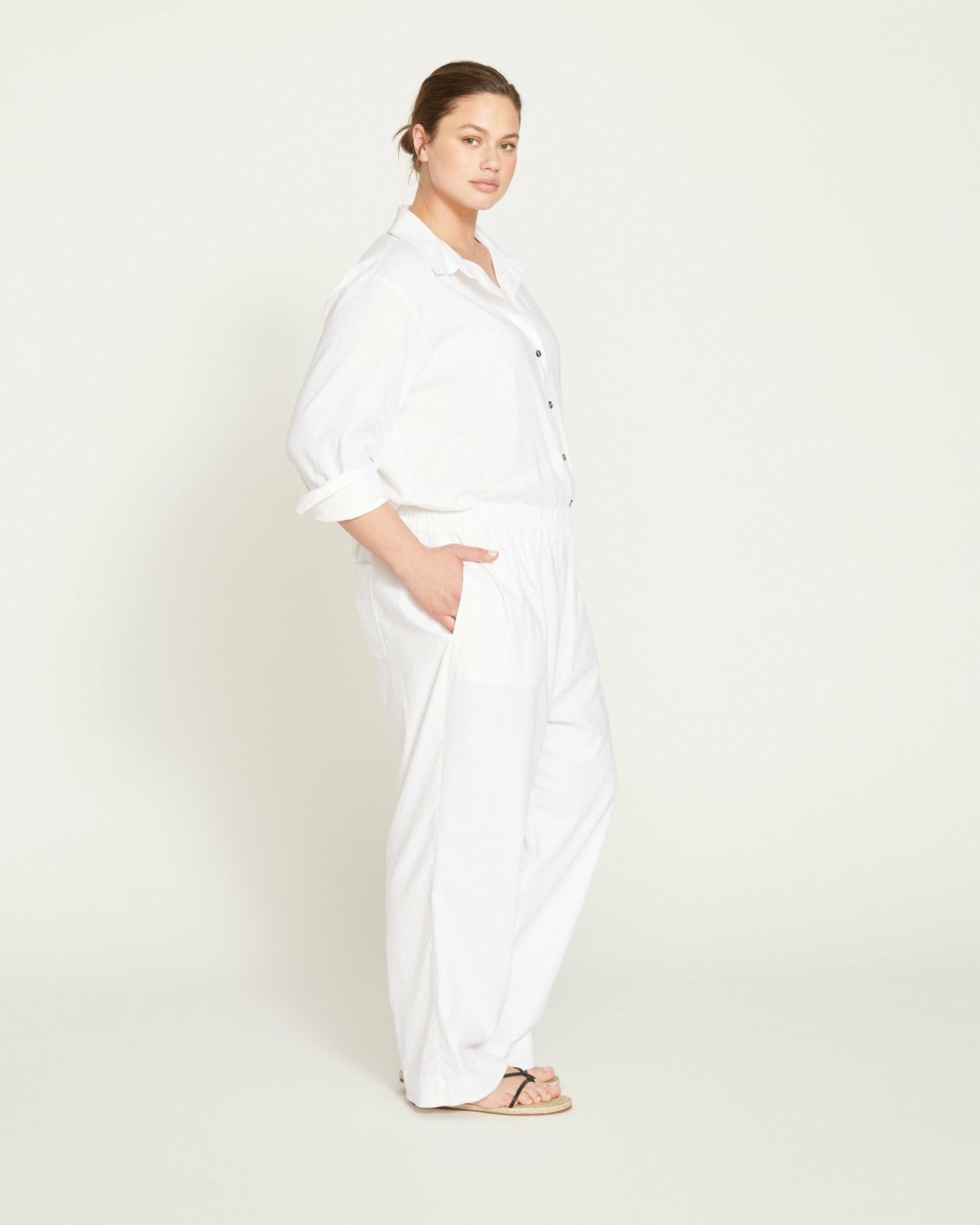 Universal Standard Iris Linen Blend Easy Pull-On Pants - White