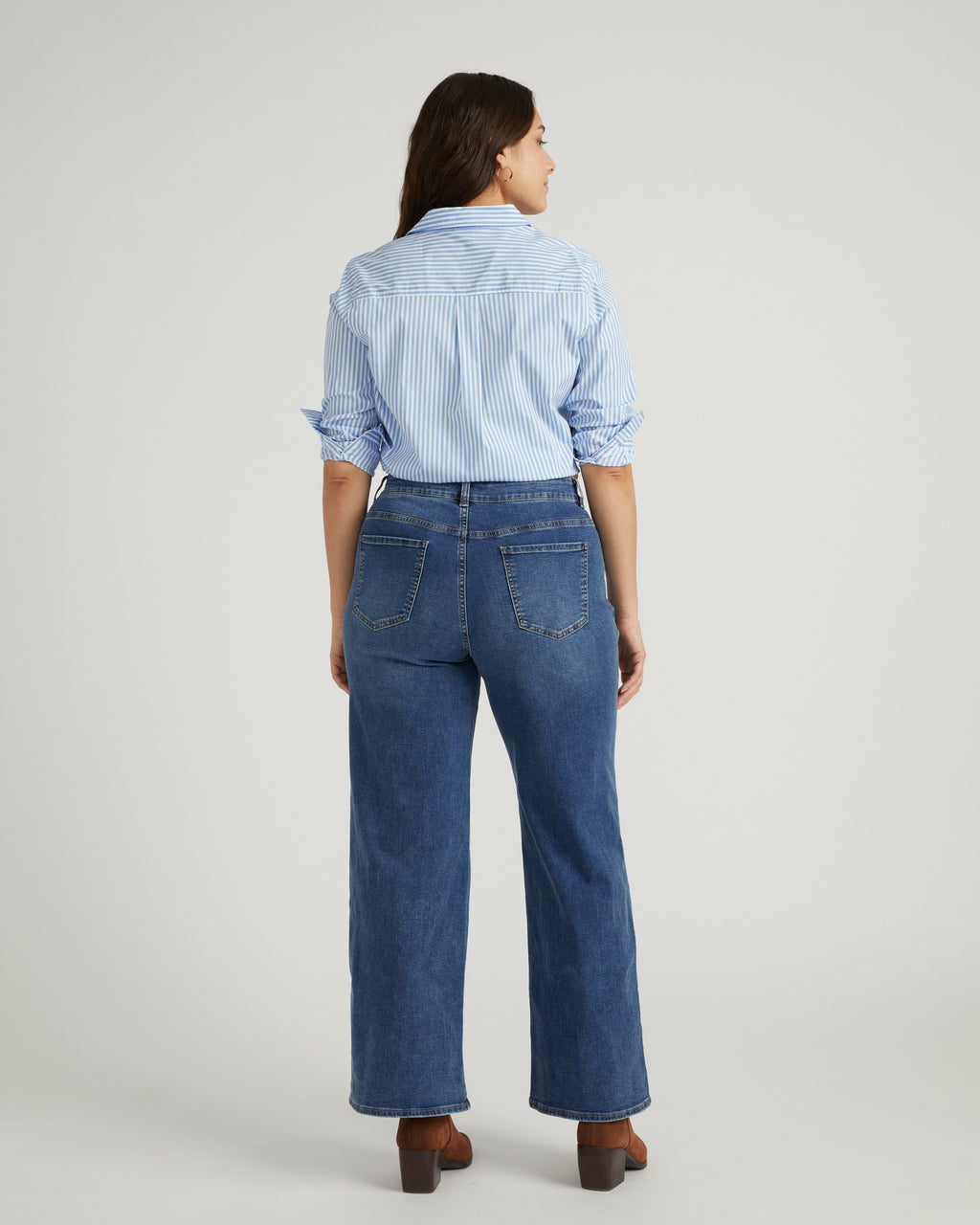 Universal Standard Roxy Relaxed Bootcut Jeans - Anzio Blue