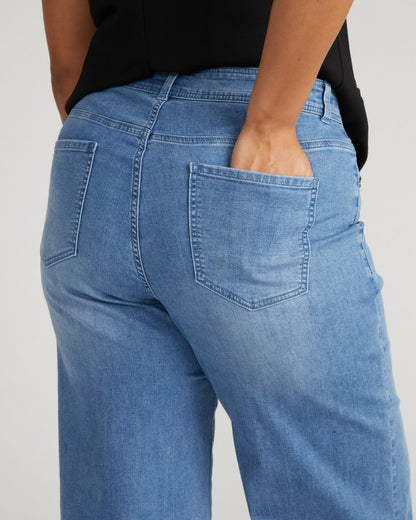 Universal Standard Taylor ComfortDenim Trouser Jeans - Brazil Blue
