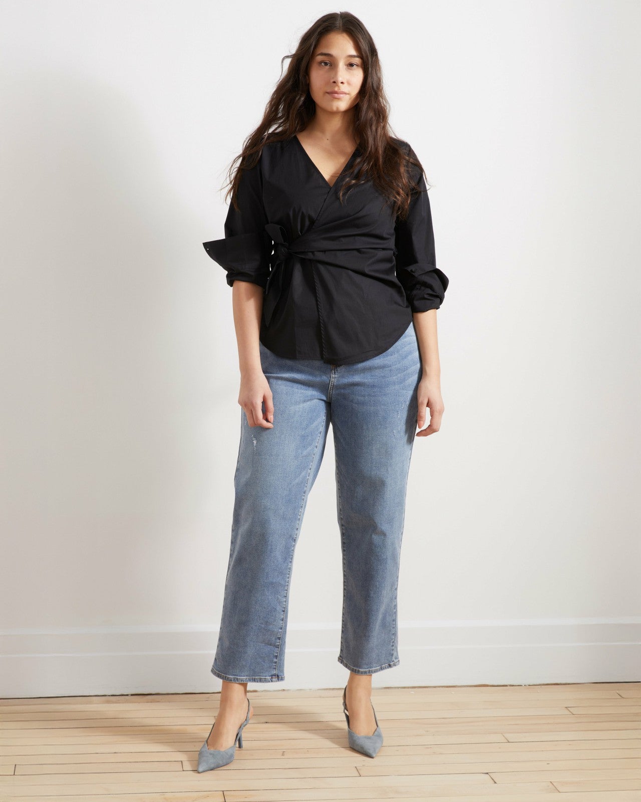 Universal Standard Ella High Rise Straight Leg Jeans - Distressed Washed Indigo