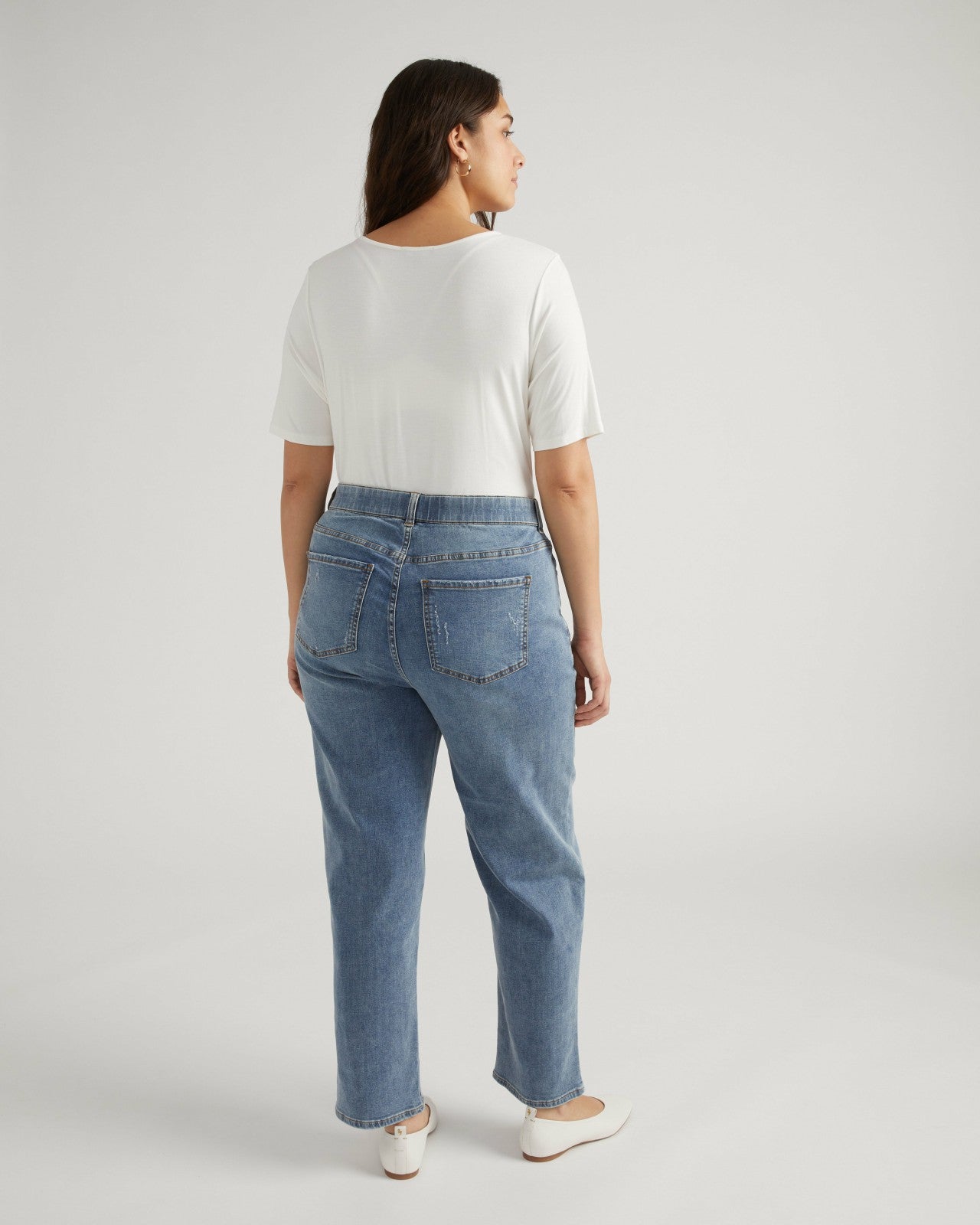 Universal Standard Ella High Rise Straight Leg Jeans - Distressed Washed Indigo