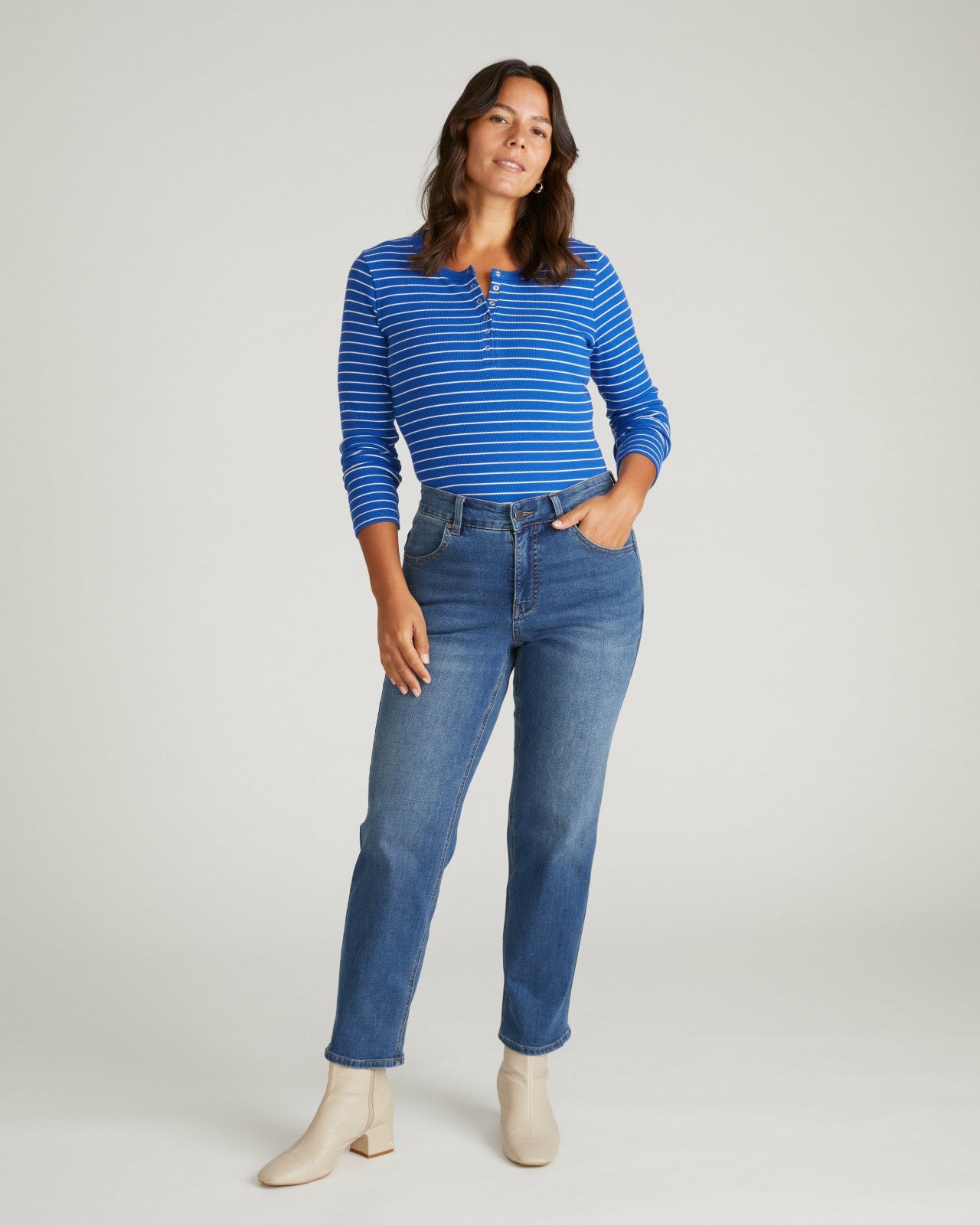 Universal Standard Seine High Rise Straight Leg Jean 29 Inch - Anzio Blue