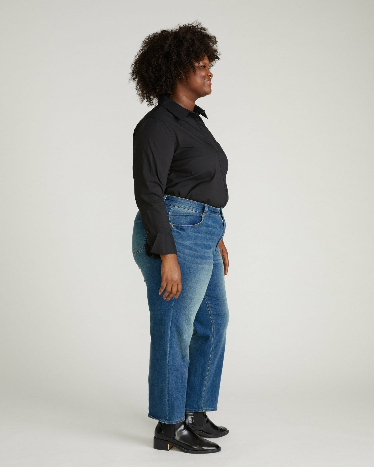 Universal Standard Seine High Rise Straight Leg Jean 29 Inch - Washed Vintage Indigo