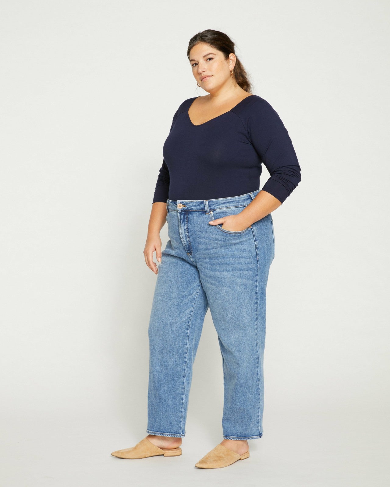 Universal Standard Etta High Rise Straight Leg Jeans 28 Inch - Distressed Washed Indigo
